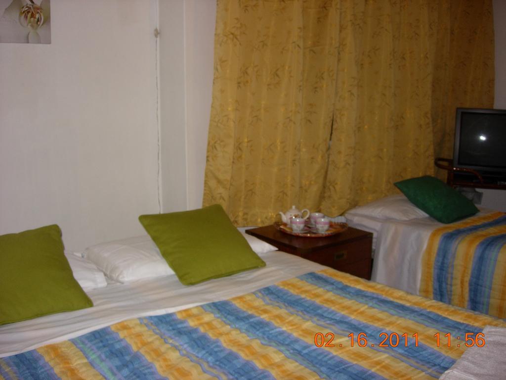 Big Brother Bed & Rooms Treviso Habitación foto
