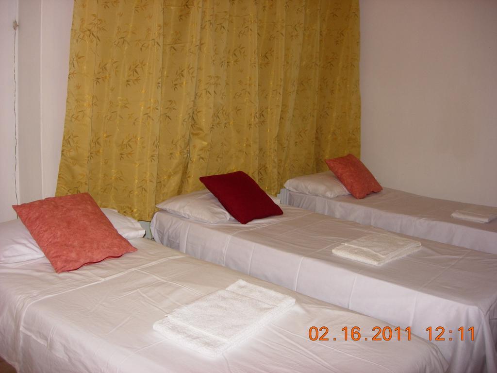 Big Brother Bed & Rooms Treviso Habitación foto